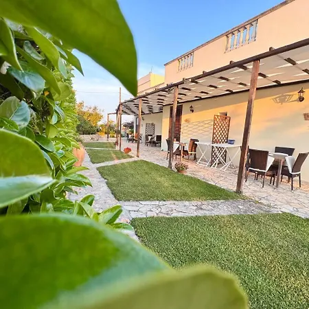 ファームステイ Antiche Macine Del Salento - Nel Cuore Del Salento